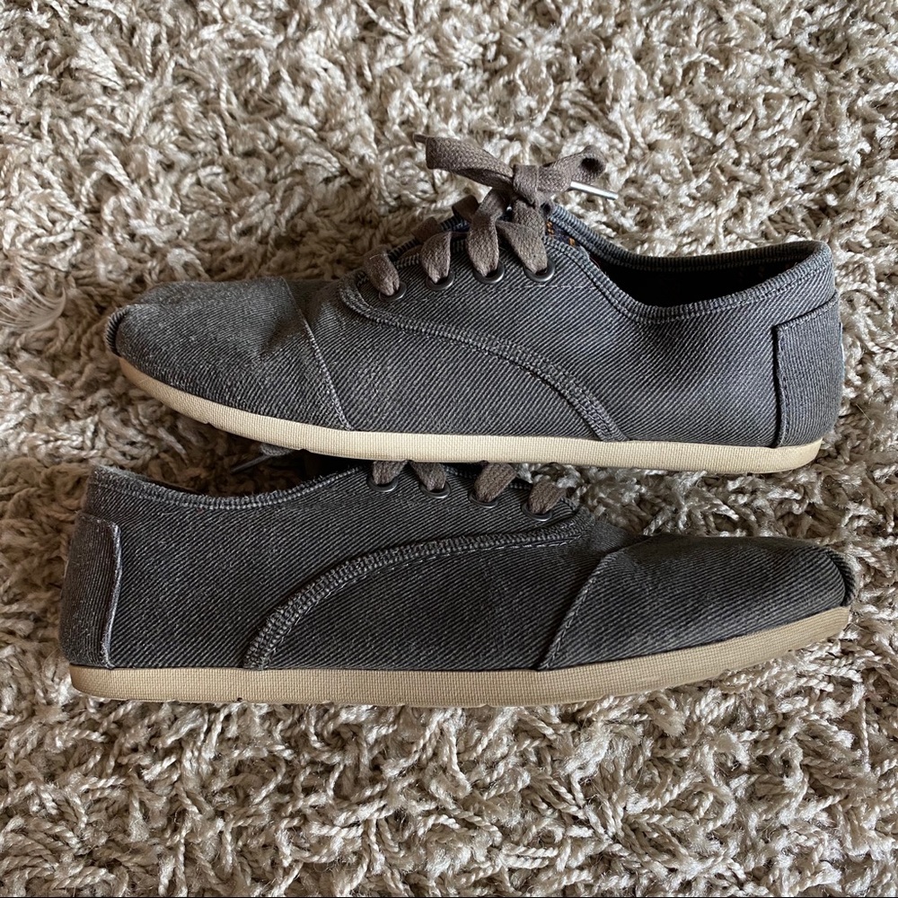 TOMS sneakers